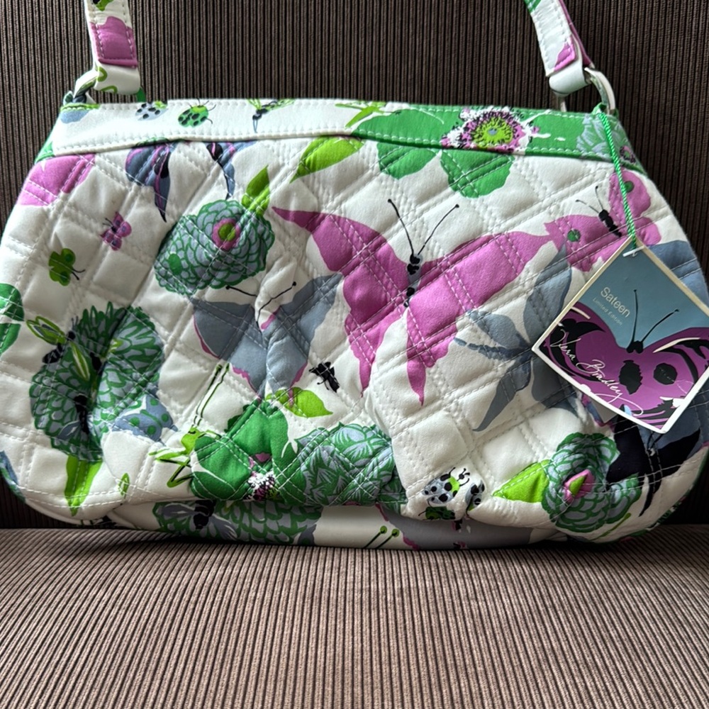 Vera Bradley Quilted Bag - White and Green with butterflies - Picture 4 of 11